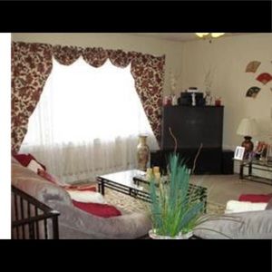 Beautiful Floral Valance Window Decor